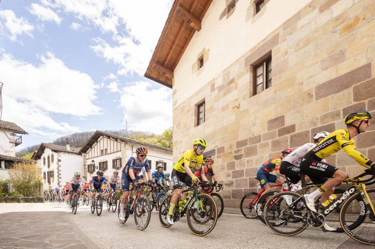 OCETA anuncia las fechas oficiales para Itzulia Basque Country, Itzulia Women y Clásica San Sebastián 2025 